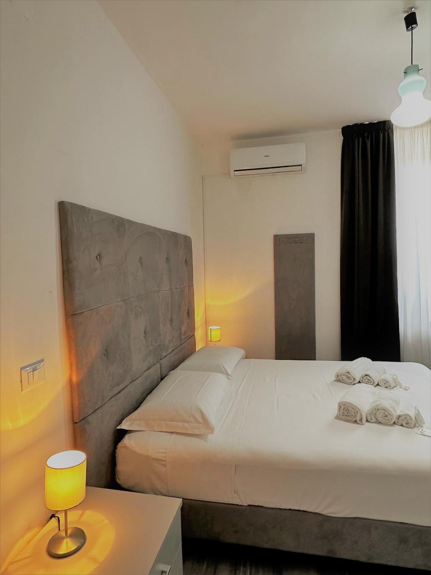 Hotel The Flash - Venturina Terme Zewnętrze zdjęcie