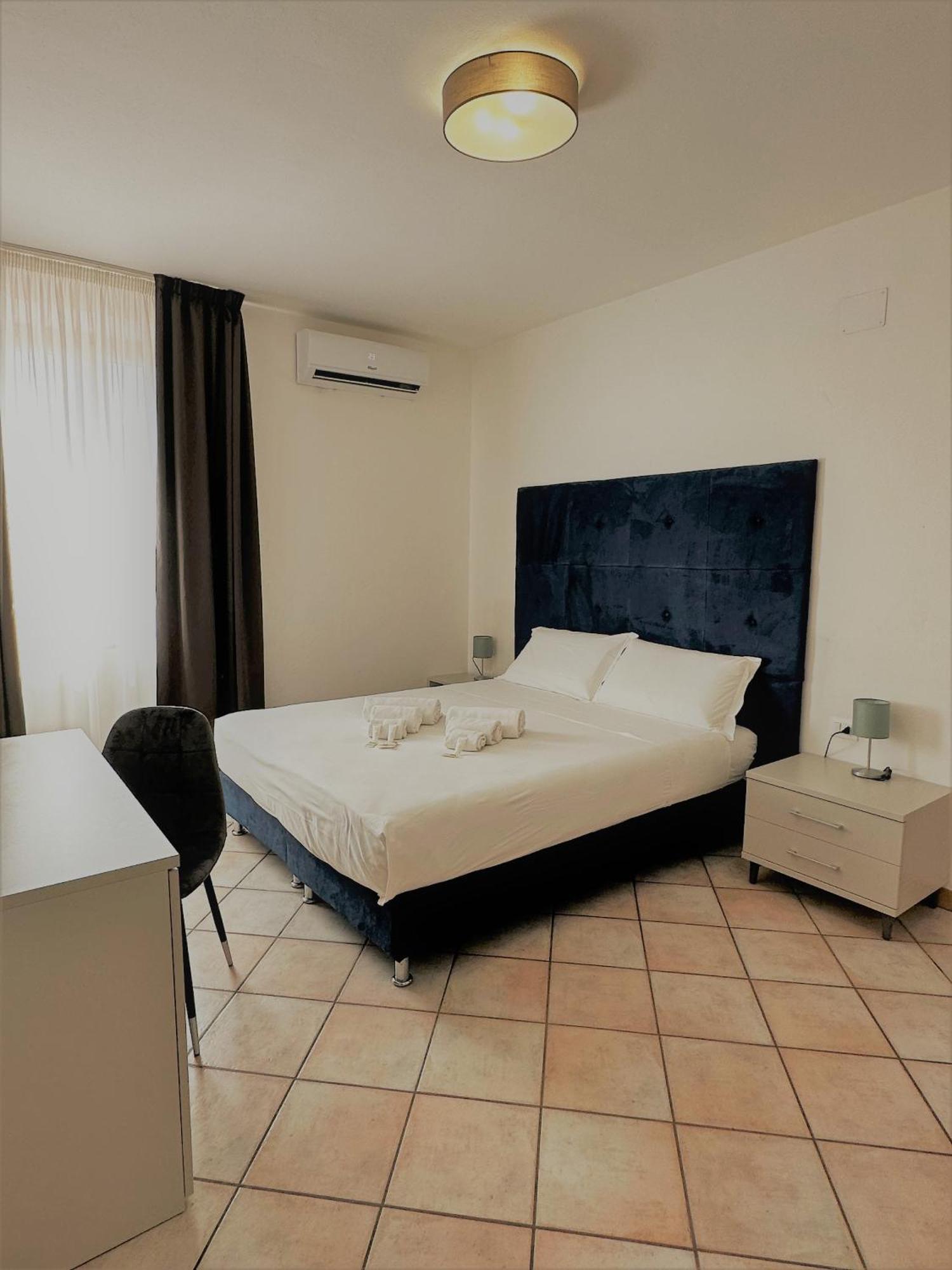 Hotel The Flash - Venturina Terme Zewnętrze zdjęcie